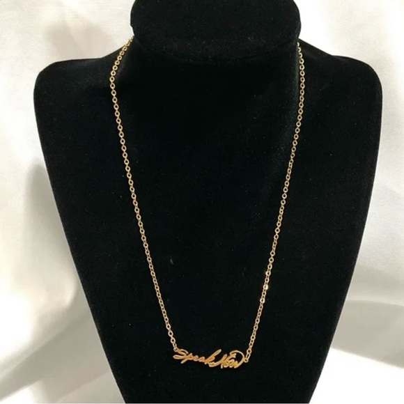 Taylor Swift “Speak Now” Necklace - Picture 4 of 4